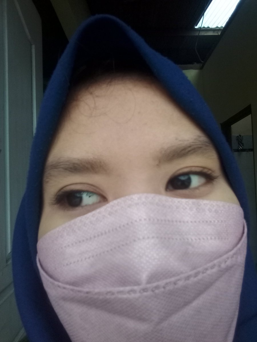 Viani_98's tweet photo. @FaizalEzi_18 
Annyeong https://t.co/n9yA1N5IKz