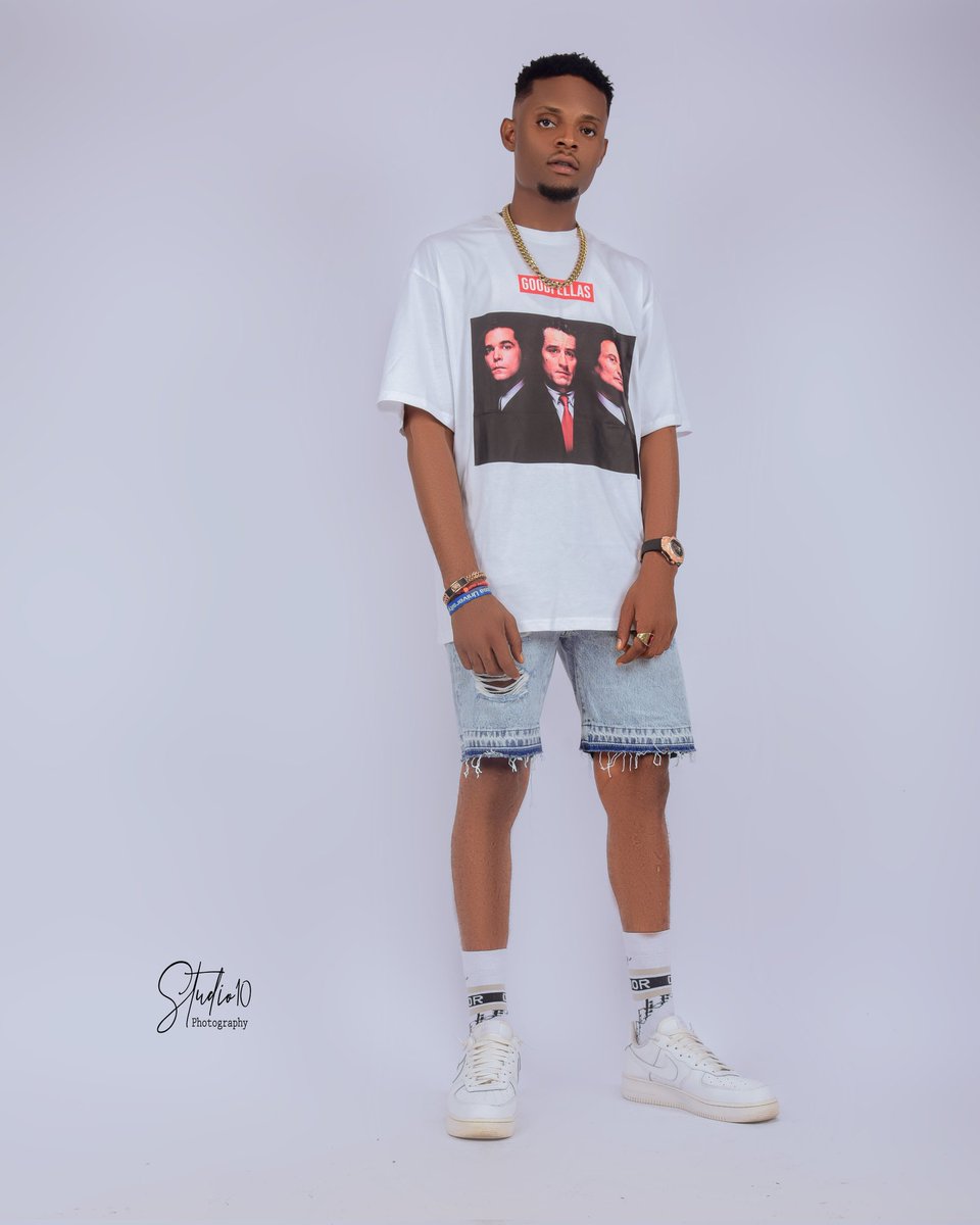 AyibaOyiss's tweet photo. 2022 🌴🎙️🎼🎙️🎧🎵🎶 We are Coming Stronger Musically
#OyissAyiba
#Gimme_Dat link below 👇
https://t.co/BPf9XI3llb https://t.co/DdN7eJoGxo