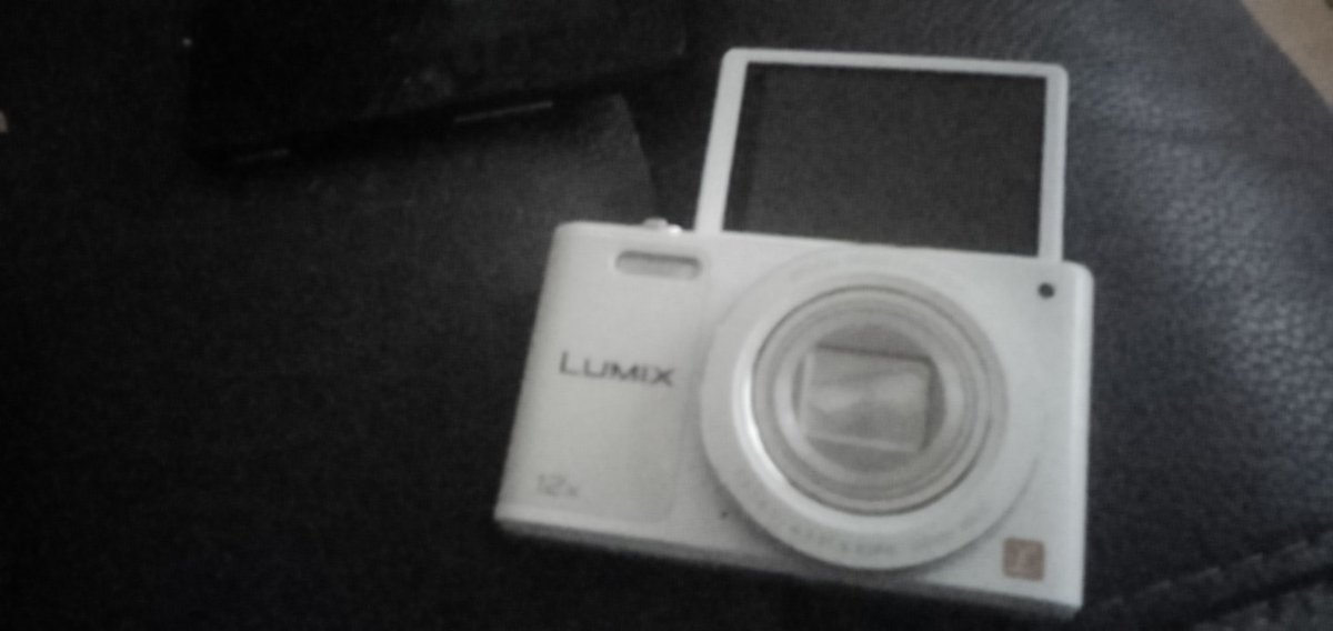Sandancer87's tweet photo. @catw37 It's a Lumix Panasonic.£119.I think it's a bargain https://t.co/lQcV2kLlmE