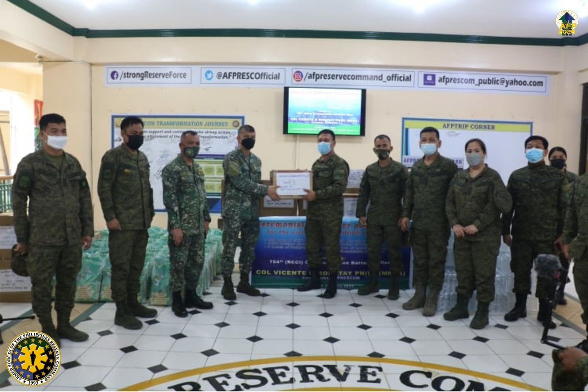 AFPRESCOfficial's tweet photo. The AFP Reserve Command conducted a Ceremonial Hand-over of donation of relief goods for the victims of typhoon Odette particularly in Eastern Visayas, Surigao Island and Bohol Provinces. The ceremony was spearheaded by Commander, AFPRESCOM, COL VICENTE M RONATAY PN(M) MNSA. https://t.co/pMXLfGmaEW