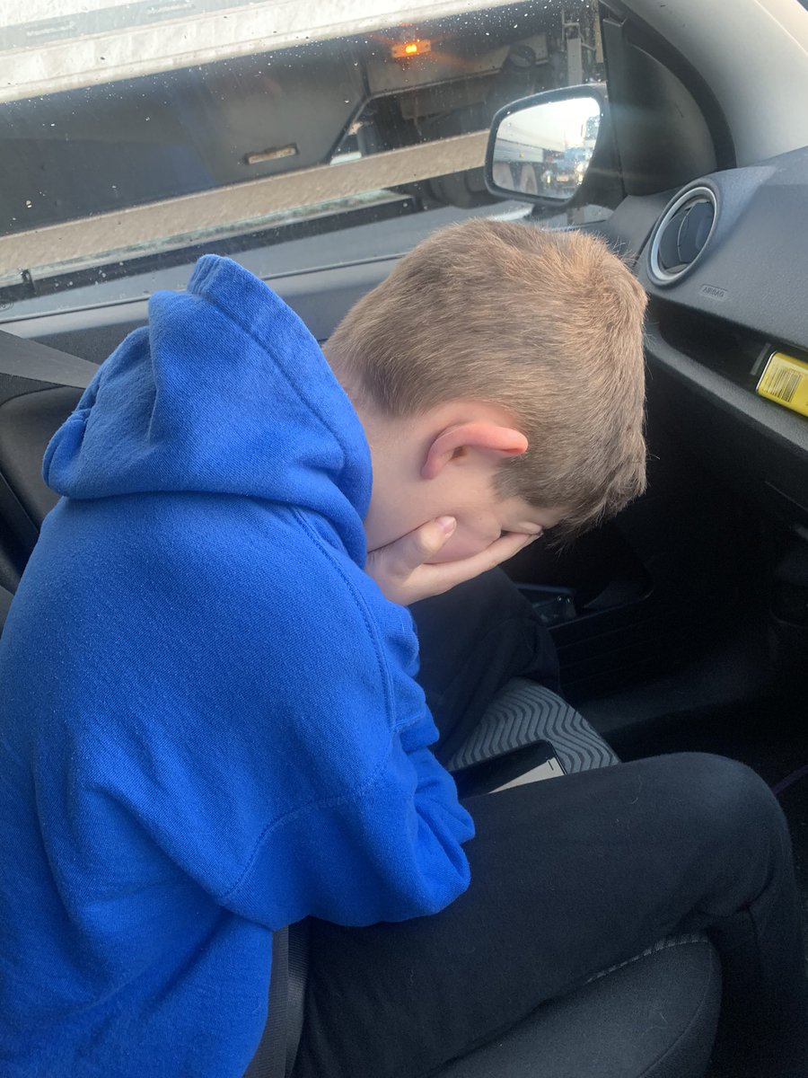 When Gina let’s <a href="/Andyshowbiz/">Andy Collins</a> win ker plonker 🤣💙 <a href="/taradolby/">Tara Dolby</a>