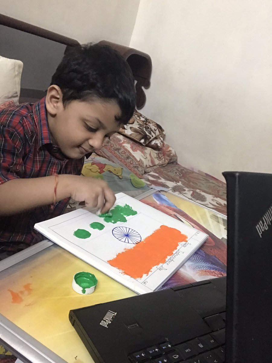 bp051t1ve_pr1ya's tweet photo. @drdreamsindia My bed is no longer mine, it now belongs to my son for every kind of indoor activity possible. From online classes to sleeping while studying to blow painting to turning into a chef and what not. He loves this spot & enjoys
#TWOgetherness
#DoctorDreams #happysleepdelivered
1/2 https://t.co/nN3VsMZT80