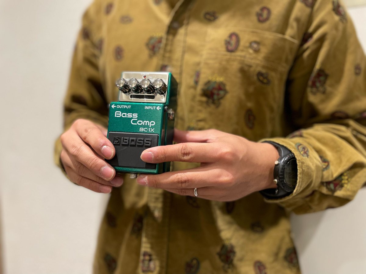 columnbyNOAH's tweet photo. 【推しGEAR】使いやすさ抜群のエフェクター！BOSS BC-1X！
https://t.co/rx11JmmOxZ
#studionoah #noahbook #BOSS #bass #comp #Effector #StompBox #ベース https://t.co/6P0Gkm3doF