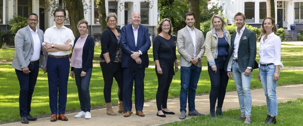 hypotheek023's tweet photo. Ben jij een assertief type dat durft te zeggen wat er nog op de agenda staat? Voor ons mooie team zoeken wij een collega die klantgericht, stressbestendig, zorgvuldig én kritisch is. Samen gaan we voor het beste resultaat. https://t.co/9VNDXX5lbT #vacature #haarlem https://t.co/Jcigf2YTQH