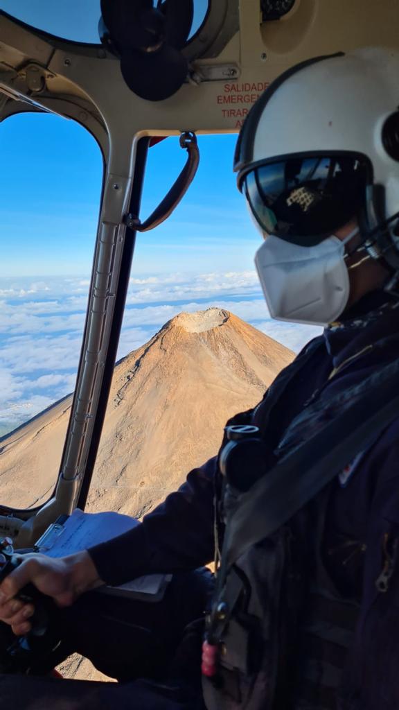 PegasusAeroG's tweet photo. #Sobrevolando🚁 el #Teide ⛰⛰#PegasusAeroGroup
#flightvocation🤗 https://t.co/fpCWsUhAv4