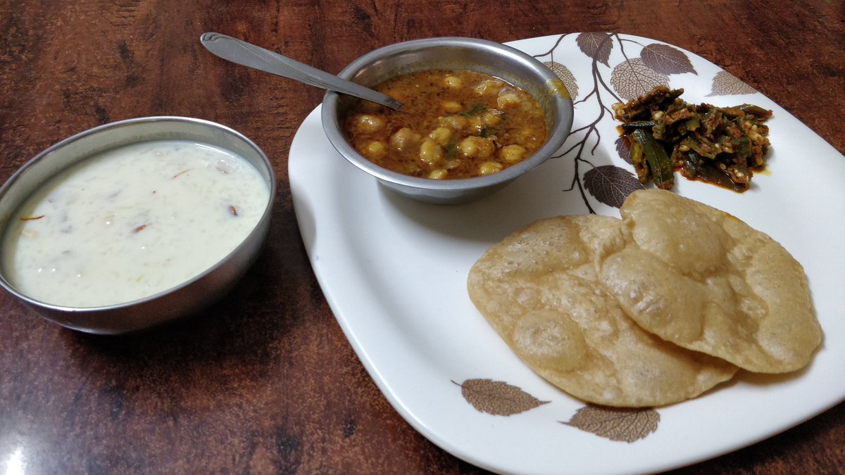 vyassaurabh's tweet photo. Wishing #HappyMakarSankranti
#Lohri #Pongal

Ghar pe (#HomeTown) #festivals ka alag hi mazaa hai !!

What better than celebrating #festival at home!

Home made 
#Til_Ke_Laddo
#Til_Ki_Barfi
#Kheech
#Kheer .. how do you celebrate??

#Udaipur #Rajasthan #MakarSankranti https://t.co/58By2gdht6