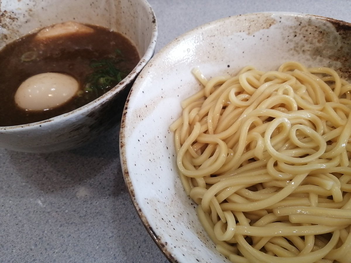 178sytsugyo's tweet photo. 半年ぶりの滋賀遠征

麺屋白頭鷲に博多とんこつ真咲雄

どちらもただただ美味い

出てますなぁ動物☺️ https://t.co/lBwJ5NS6HT