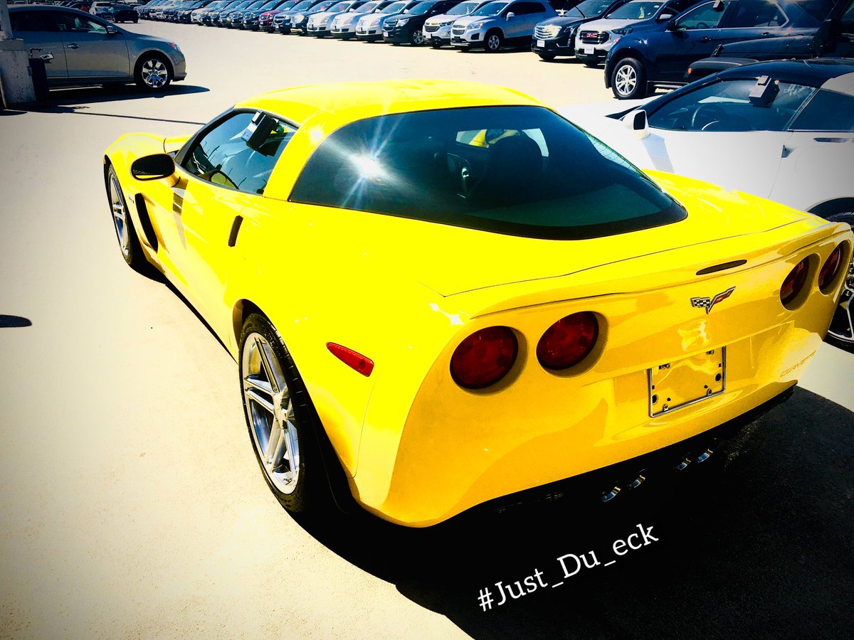 urduecksalesguy's tweet photo. ➡️ Yellow or Blue Corvette❓

“Corvette, Corvette
Hop in a… jet like that”

⚡️⚡️ #NametheClassicCar  ⚡️⚡️ #Just_Du_eck
 
@PoppHunna  @vividcloudofwat @GEARBOX33 @cpskins44 @ren_119 @MediSpa_LaBella 

#Adderall #Lambo #LilUziVert #CorvetteCanada https://t.co/ATaUcO3Pb7