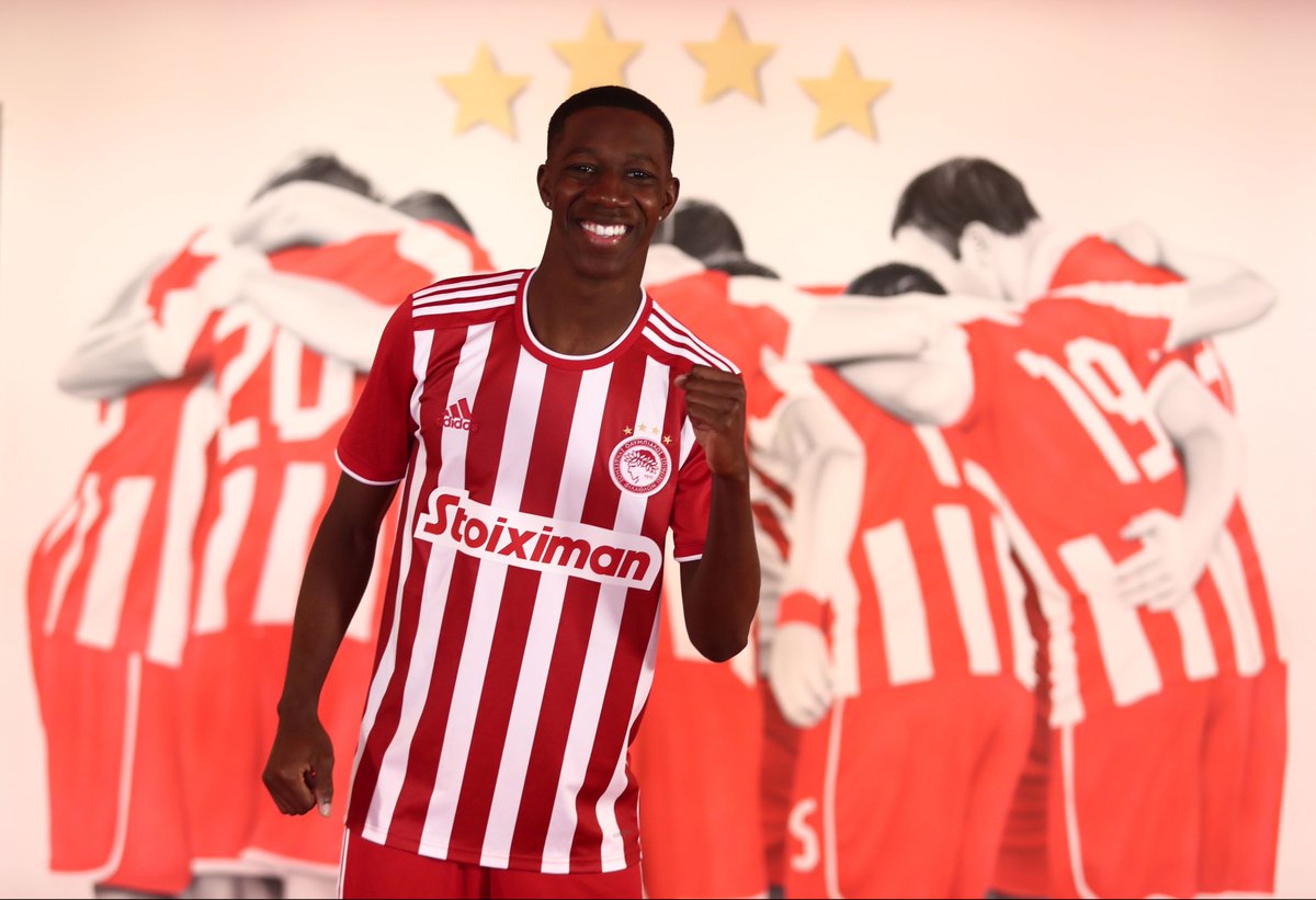 olympiacosfc's tweet photo. Ο Μπαντιουνγκού Φαντιγκά στα «ερυθρόλευκα»! / Bandiougou Fadiga in the red and white of Olympiacos! 🔴⚪
#Olympiacos #Transfer #Welcome #BandiougouFadiga #WelcomeFadiga #WeKeepOnDreaming https://t.co/b6b4ZcC8MZ