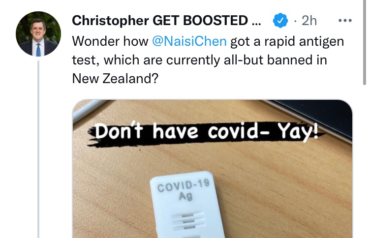 BopYourLabrador's tweet photo. Who is Twitter’s Duty JP this week? Someone needs to complete a change of ownership form assigning the title deed for @cjsbishop to @NaisiChen https://t.co/ydRTHMH0nd