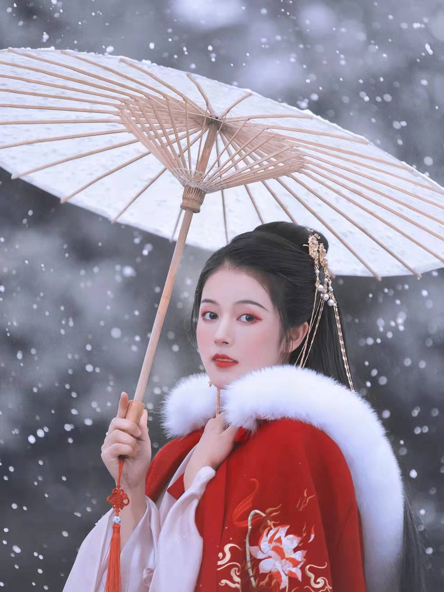 南枝惊鹊 tweet media