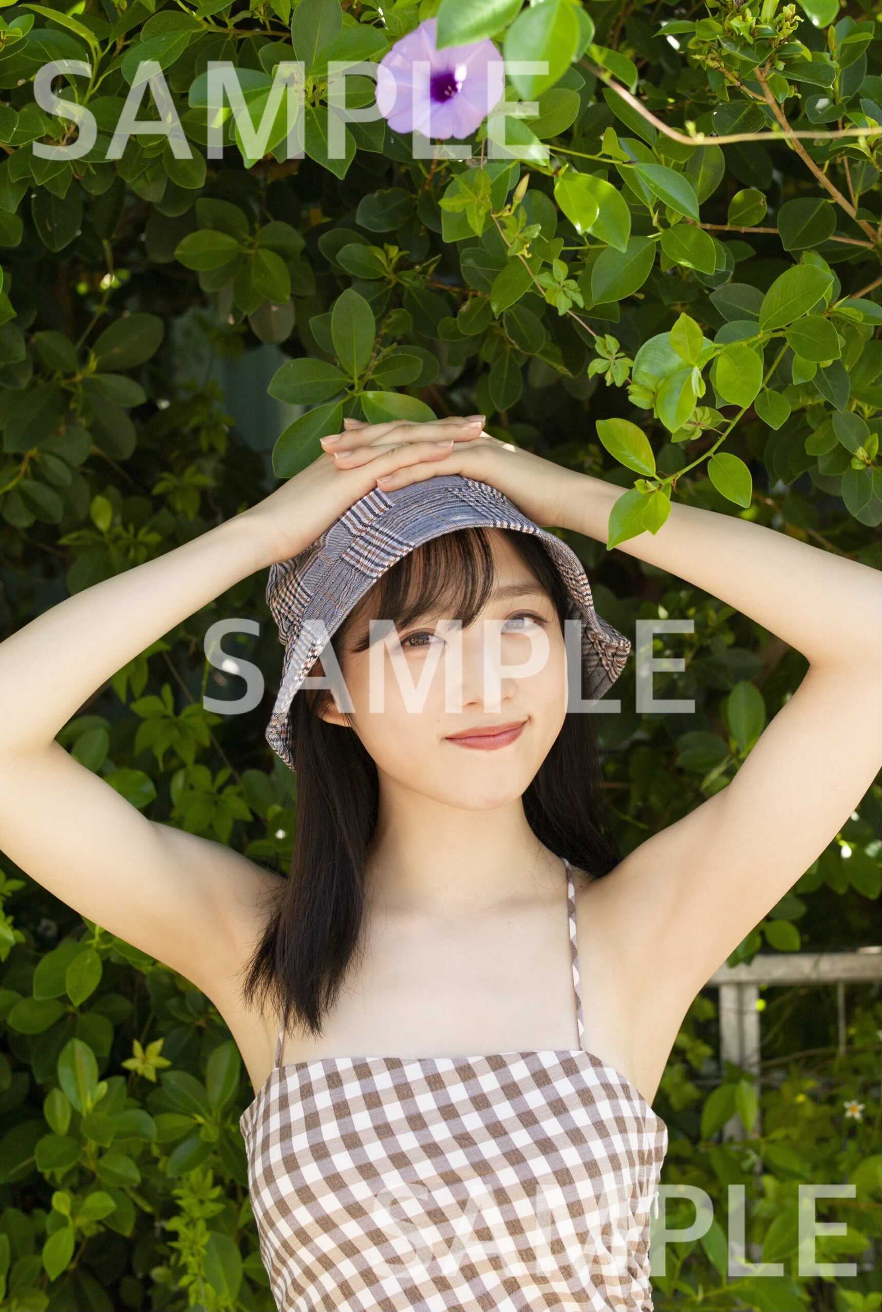 【アザーカット付】AKB48 小栗有以1st写真集 「君と出逢った日から」 小栗有以 AKB48 君と出逢った日から アザーカット写真集