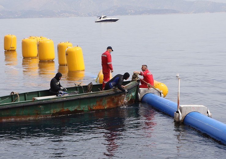 gpatoulis's tweet photo. Πολύ ευχάριστα νέα για την Αίγινα και συνολικά για την Αττική μας! 
Τέθηκε σε λειτουργία ο υποθαλάσσιος αγωγός ύδρευσης της Αίγινας ο οποίος χρηματοδοτήθηκε από την #Περιφέρεια_Αττικής! 
Στις 19 Ιανουαρίου η παράδοσή του στο Δήμαρχο  Γιάννη Ζορμπά! Η δέσμευση μας γίνεται πράξη! https://t.co/ZSsHFT2v9C