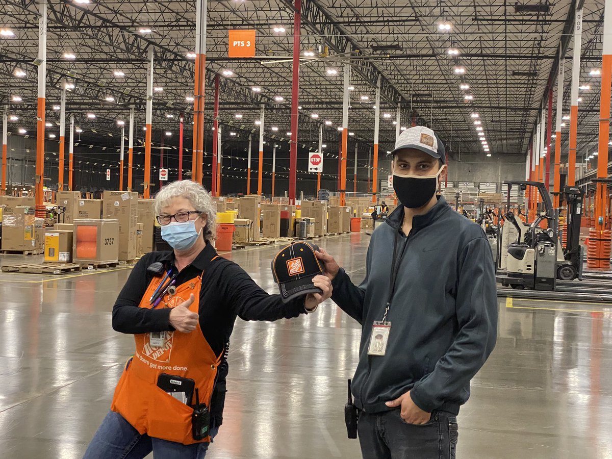 Recognizing K2’s very own Jose Garibay for his awesome versatility! Enjoy your swag!! 🧢 <a href="/lajacska01/">laura mathe</a> <a href="/SALEM5639/">RDC5639SALEM</a> <a href="/akjw/">Jeremy Wallis</a> <a href="/Acosta5565/">Lillian Acosta THD</a> <a href="/JacquelineOseg6/">Jacqueline Oseguera</a>