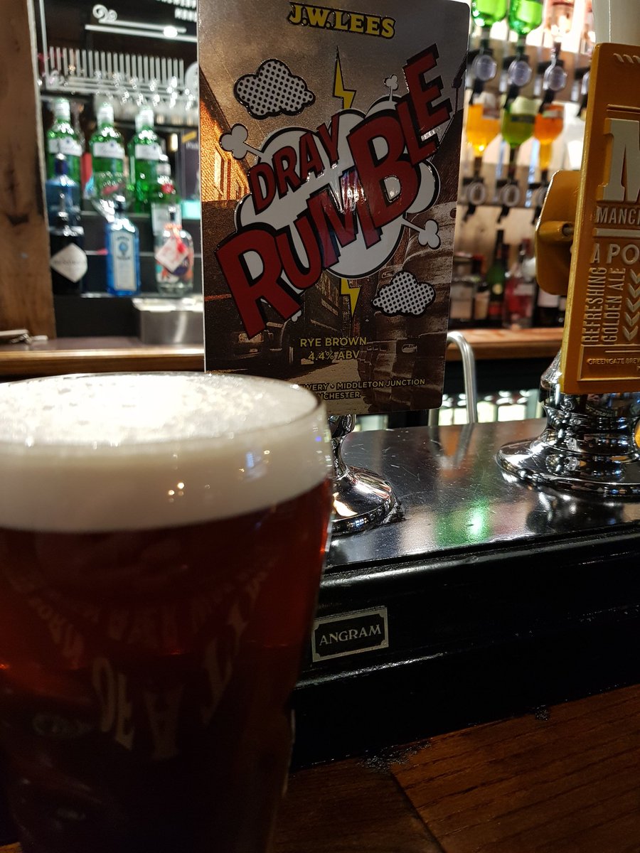 RoseofLancs's tweet image. For a free pint tonight of our seasonal ale, simply RT and ❤..
Then call in this evening and claim it 🍻