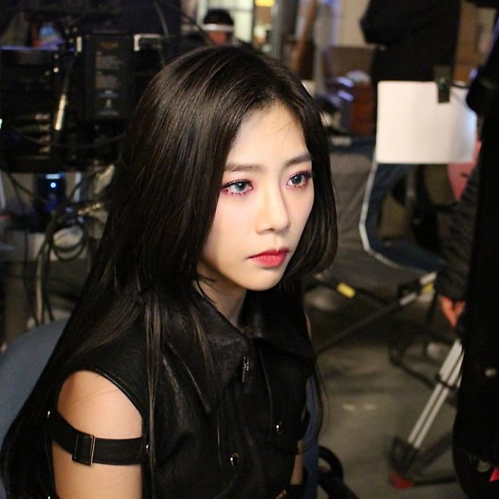 traum0113's tweet photo. 김지유죄 https://t.co/p4HjY9bA2z