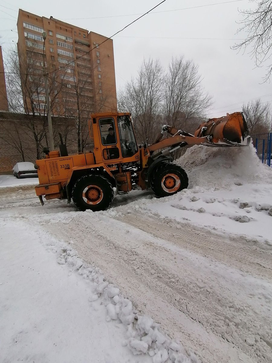 privo11's tweet photo. Механизированная уборка внутриквартальных дорог ул. Московское шоссе; Пр-т Кирова; Стара-Загора https://t.co/M1xCPdGo75