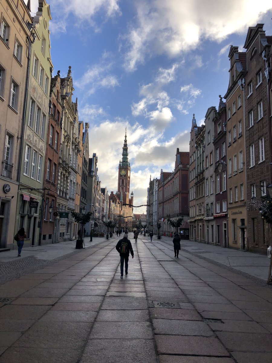 TrippingAroundE's tweet photo. #Gdansk, the Amsterdam of the East. https://t.co/2RxnpaflRH