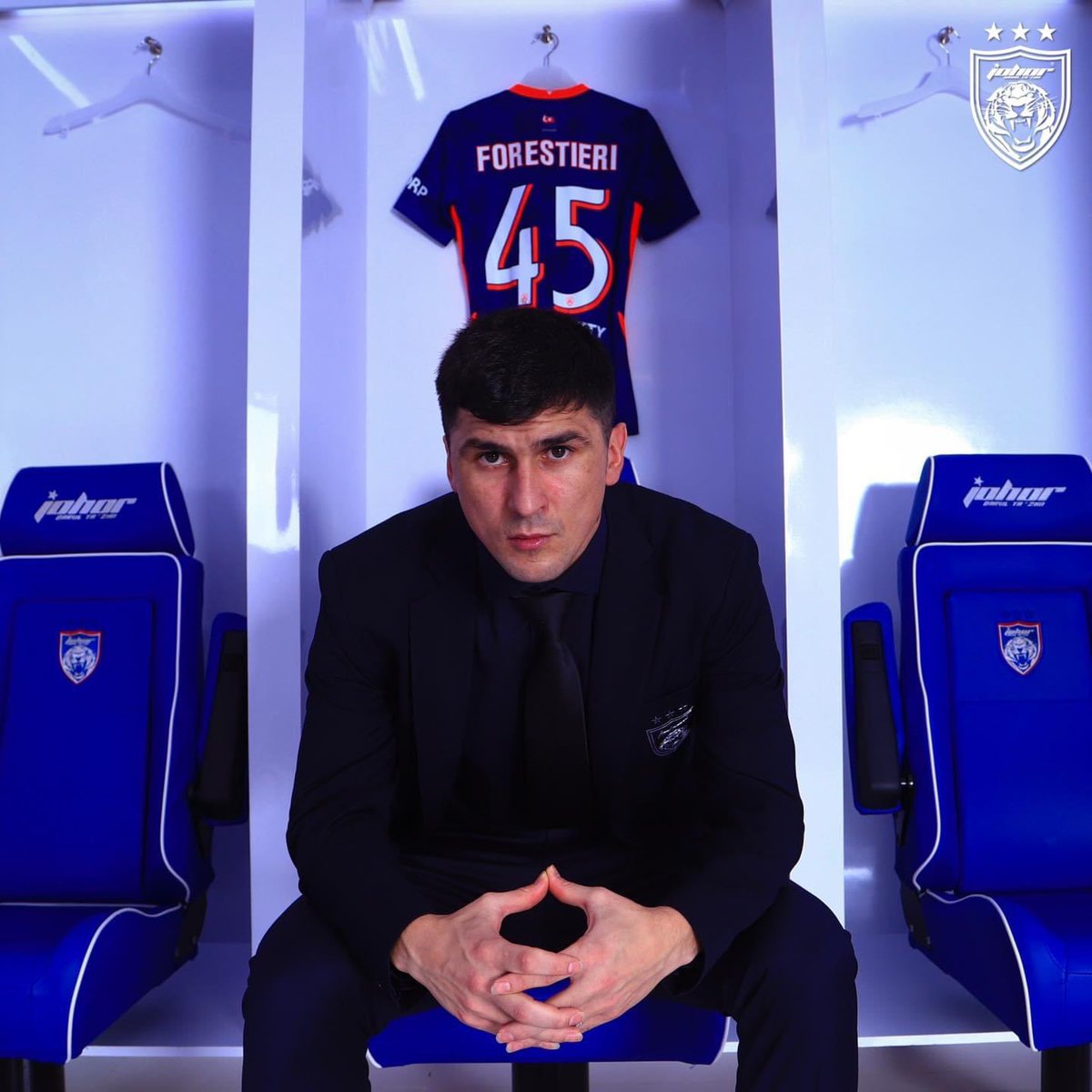 OfficialJohor's tweet photo. FERNANDO FORESTIERI SIGNS! 

I have heard and seen a lot about the JDT Football project, and then I decided this is where I go. I am excited to start this journey. 

Forestieri, Johor Darul Ta’zim FC new signing 

More photos at https://t.co/wEl2WyllBb https://t.co/7P1SvE80lI