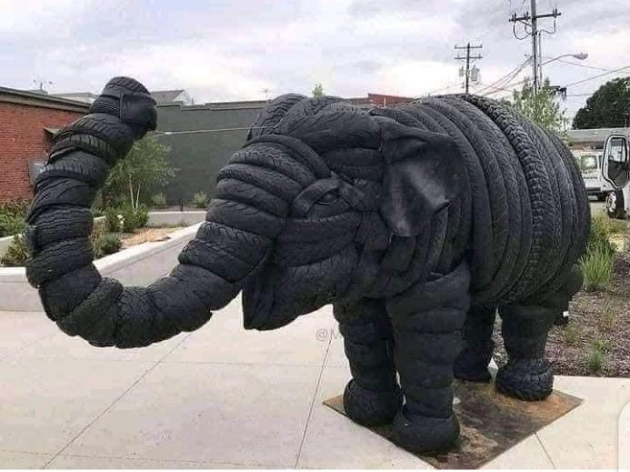 BooksofRecordNG's tweet photo. Meet Nwokocha Earnest. A Nigerian man who took his time to create different animals using waste tires.
#Nigerianbooksofrecord
Nigeria
#Nigeria
Back to Nigeria https://t.co/l1gyaNVu5W