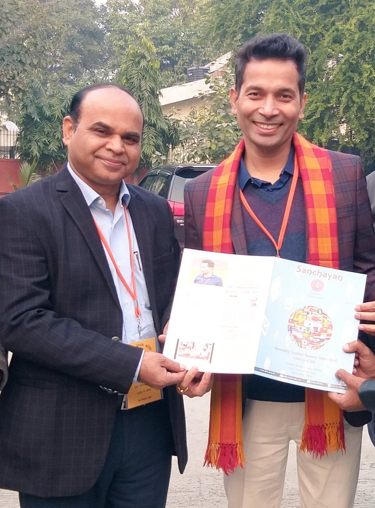 CSGwari's tweet photo. Wishing a very #HappyBirthday to our very own #SunilSir, Director, @cgsofficial_du. My mentor, guide, guardian and teacher for life, who fondly calls me #Twittweman. 😁😁
Birthday wishes sir. https://t.co/UWJwz3BKW3