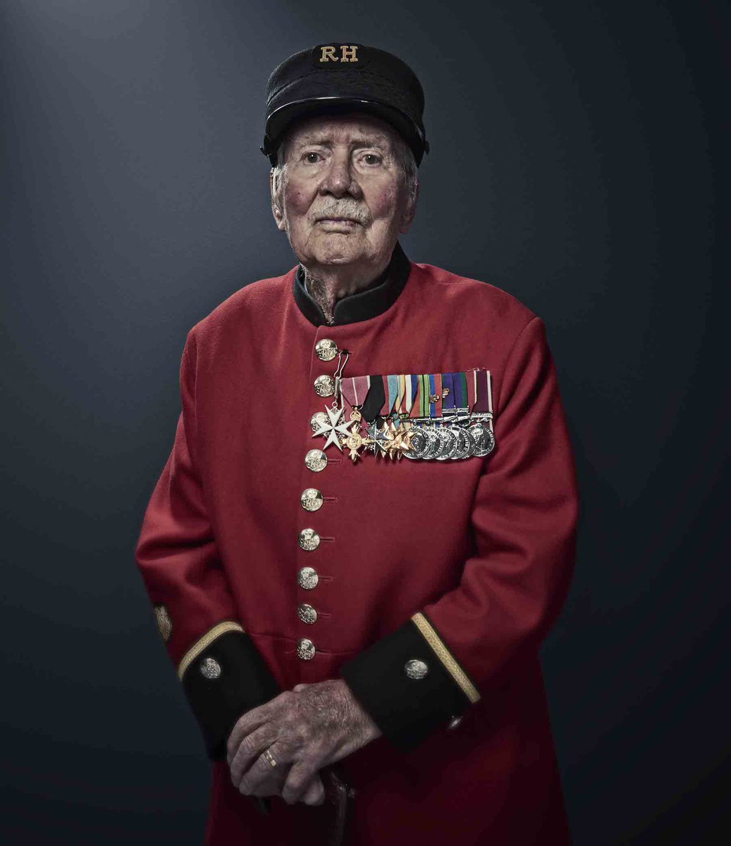 Royal Engineers Association (@reacontroller) on Twitter photo It's the 100th Birthday of John Humphreys OBE DL CstJ. Nicknamed the ‘The Great Escapist’, this now Chelsea Pensioner blindsided the German forces not once but twice during WWII. John’s determination is exemplary, and he is a true Sapper legend. Happy Birthday, John!🎉
<a href="/RHChelsea/">Royal Hospital Chelsea</a> It's the 100th Birthday of John Humphreys OBE DL CstJ. Nicknamed the ‘The Great Escapist’, this now Chelsea Pensioner blindsided the German forces not once but twice during WWII. John’s determination is exemplary, and he is a true Sapper legend. Happy Birthday, John!🎉
<a href="/RHChelsea/">Royal Hospital Chelsea</a>