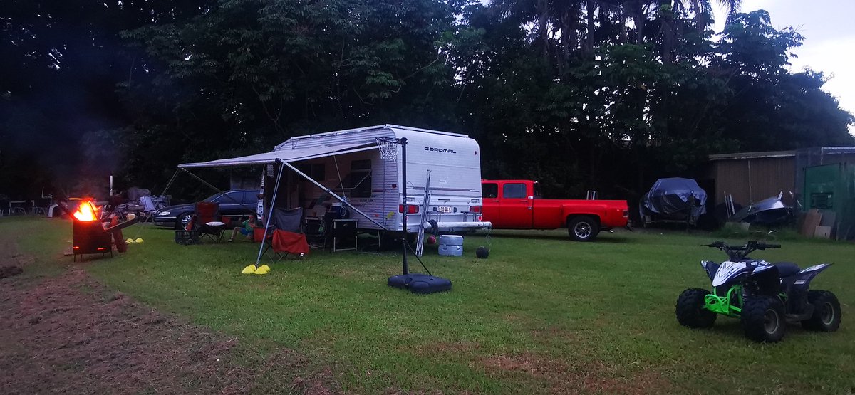 gcstrippers's tweet photo. Camping like a King.. Look out for my truck tomorrow at the #qldborder rally. #wakeupaustralia #dontjabkids #donotcomply https://t.co/mGRvo8Tj8s