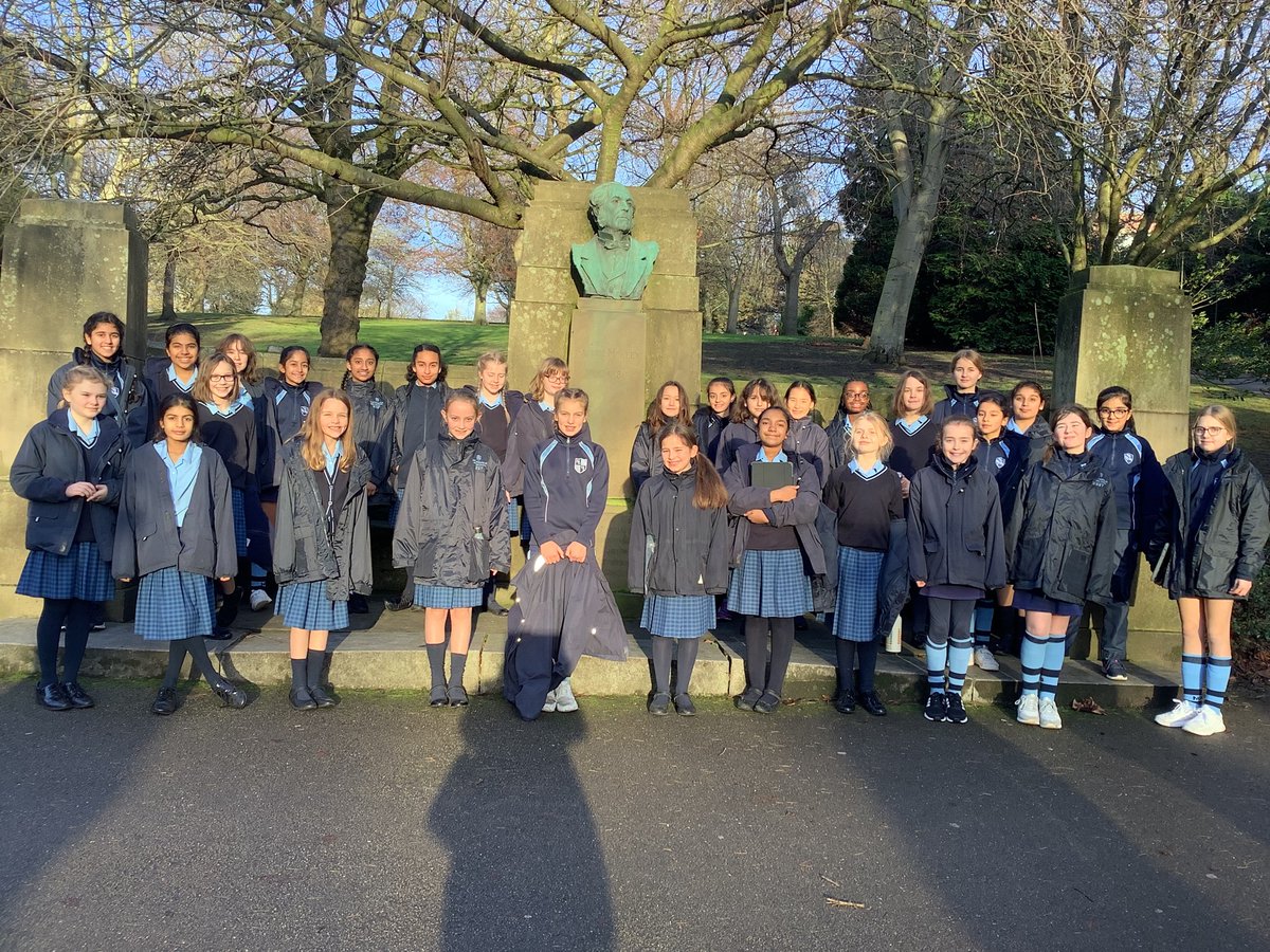 NGHSJuniors's tweet photo. Y6 local history tour to the Arboretum. Discovering Nottinghamโs Victorian past. https://t.co/seHk7VFcmc