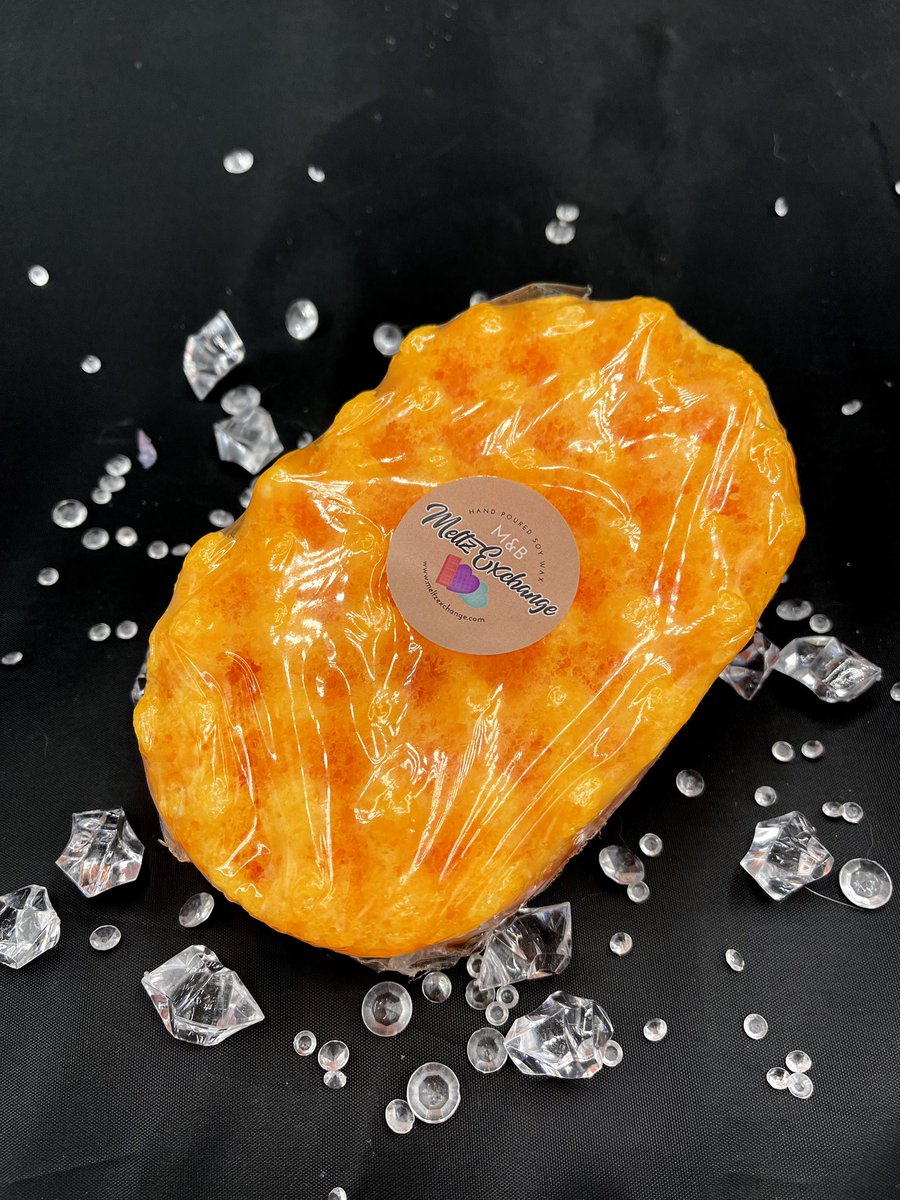 ExchangeMeltz's tweet photo. SOAP SPONGES 

£4.50 each or two for £8.00 

Bargain! Don’t forget we are open on Tuesday, Thursday &amp; Saturdays down at one cabin on Clitheroe Market ❤️ #soap #sponges #meltz #exchange https://t.co/US083hftD6