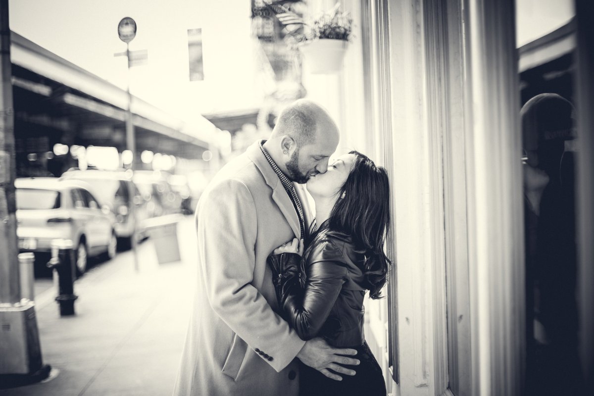 jioarts's tweet photo. Click on it 🌐 https://t.co/MLPhOwH5dt for more details about What are the qualities that you wish to find in professional wedding photographers.
#professionalweddingphotographers https://t.co/rNaNht3MMn