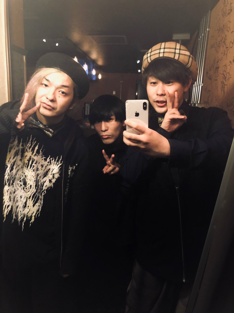 kyo_suke319's tweet photo. 今日はメンズデー♪
LINELIVEは雑談にさせてください!!
#BARBOW は今日も元気に営業しまーす! https://t.co/H0NjXmUTty
