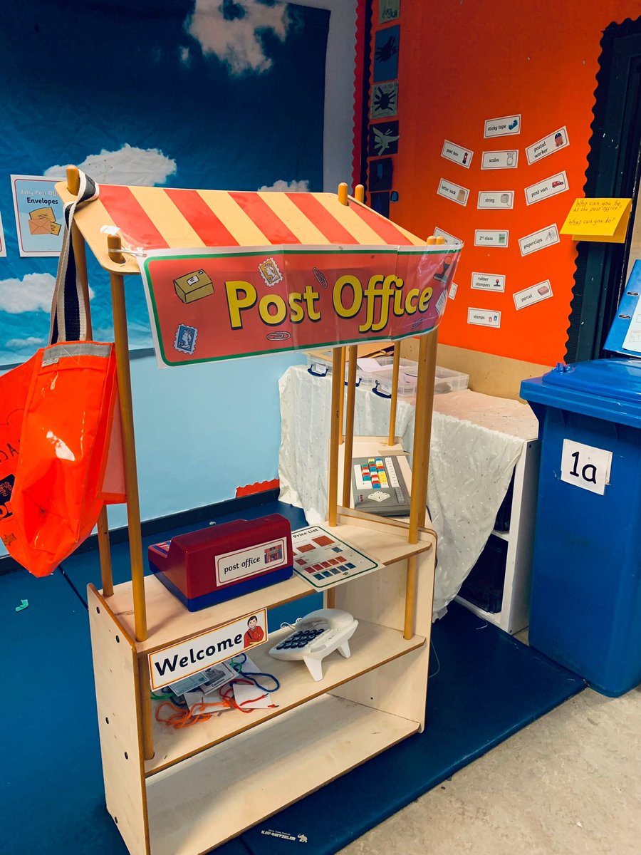 PPGlasgow's tweet photo. So impressed with this attractive and engaging Post Office role play area @WallacewellPS - lots of well-planned opportunities to develop literacy and numeracy skills 📮 https://t.co/x1Fv5qsbuD