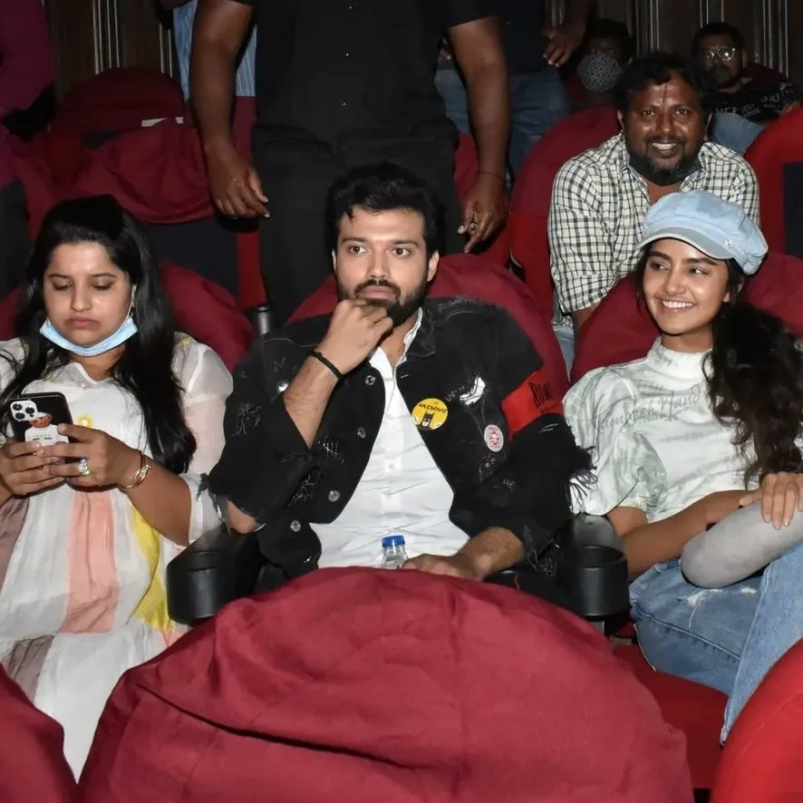 Saimanikumar18's tweet photo. @anupamahere #Ashish 
#RowdyBoysOnJan14th 
#Anupamaa https://t.co/QVmiY64NQq