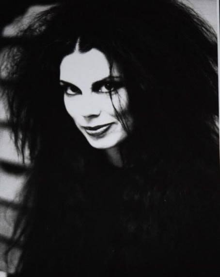 Happy Birthday to Patricia Morrison, bassist and icon! 