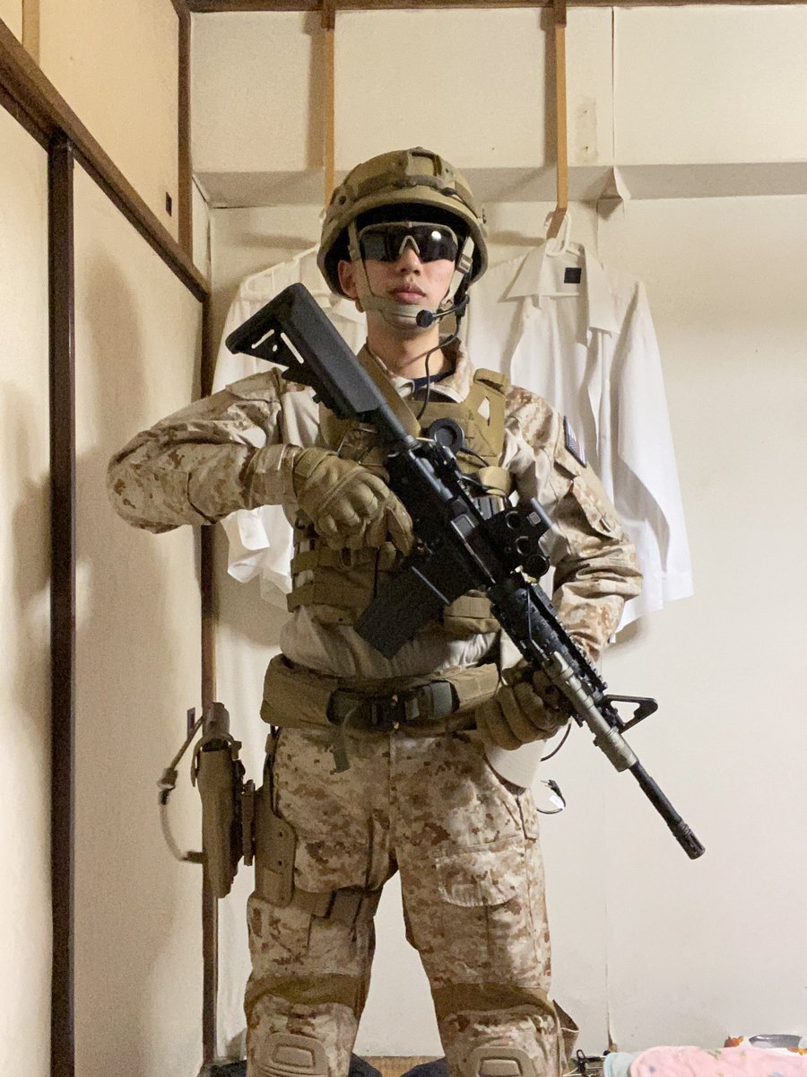 naonao_JSDF's tweet photo. 前以上にガッツリと装備集めてる気がする…？？🤨🤨 https://t.co/ADhVFHYT35