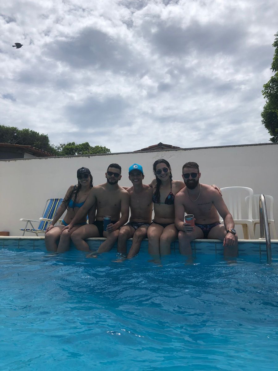Thiagocelco's tweet photo. Deixar as pérolas aqui https://t.co/5tBQyxOFsM