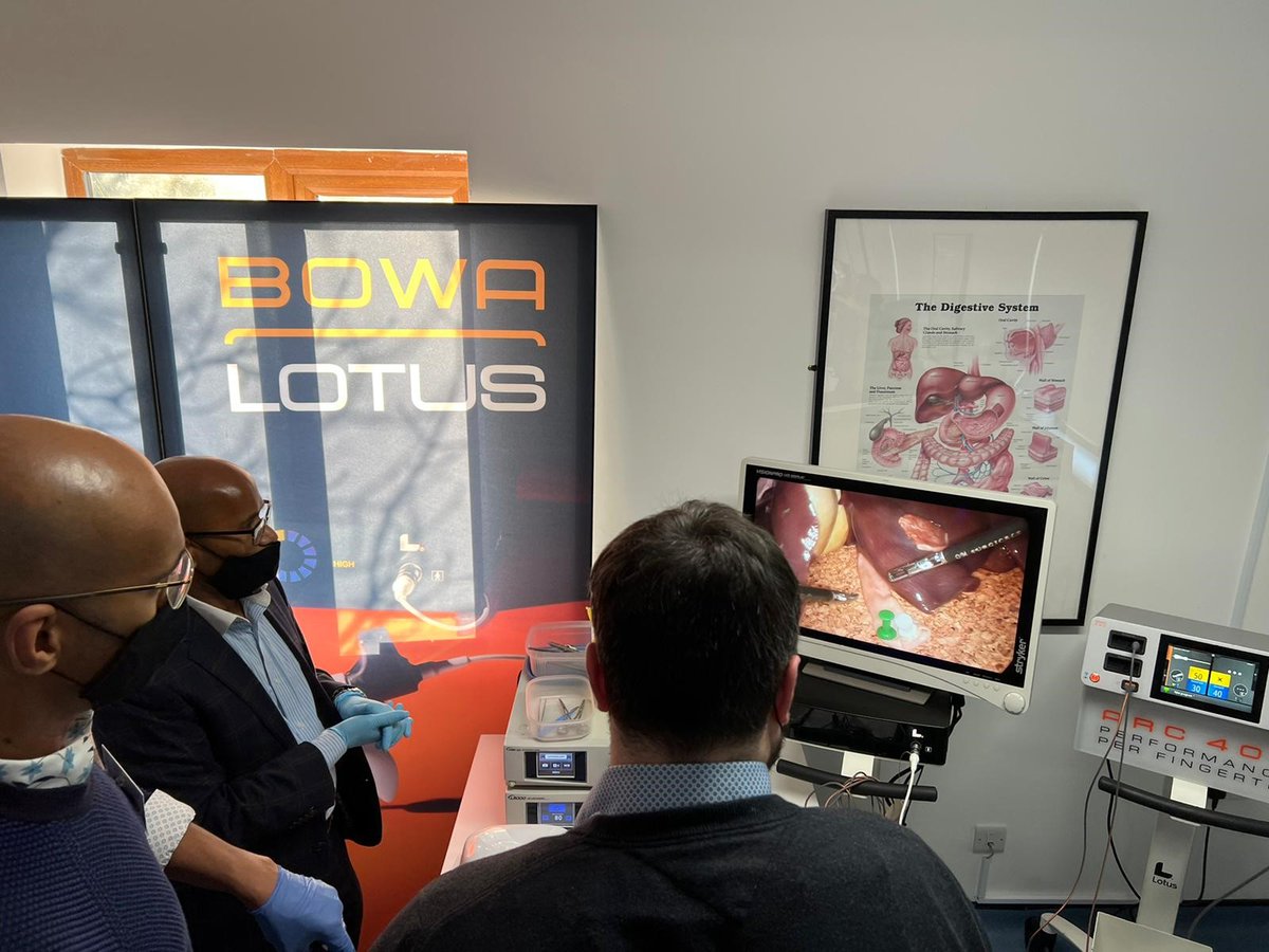BOWAMEDICALUK's tweet photo. @BOWAMEDICALUK are honoured to be hosting the 
@EAHPBA Platinum Seal #Laparoscopic #Liver Masterclass at our Surgical Skills Lab facility in Devon. The Faculty and the delegates are focused on the practical sessions today with hands-on training using energy devices on the liver. https://t.co/ShOrvuo4n0