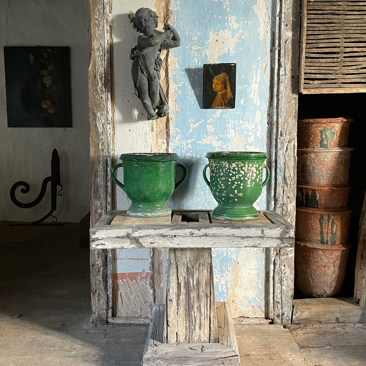 BathDecFair's tweet photo. Bath Decorative Antiques Fair veteran @simonwhartonantiques never fails to delight with his dreamy vignettes of stand out salvaged pieces and French antiques. Find him at the next edition of the #BathDecFair, 31 March - 3 April #AntiquesFair #DecorativeAntiques #InteriorDesign https://t.co/y9zsCrAvgC