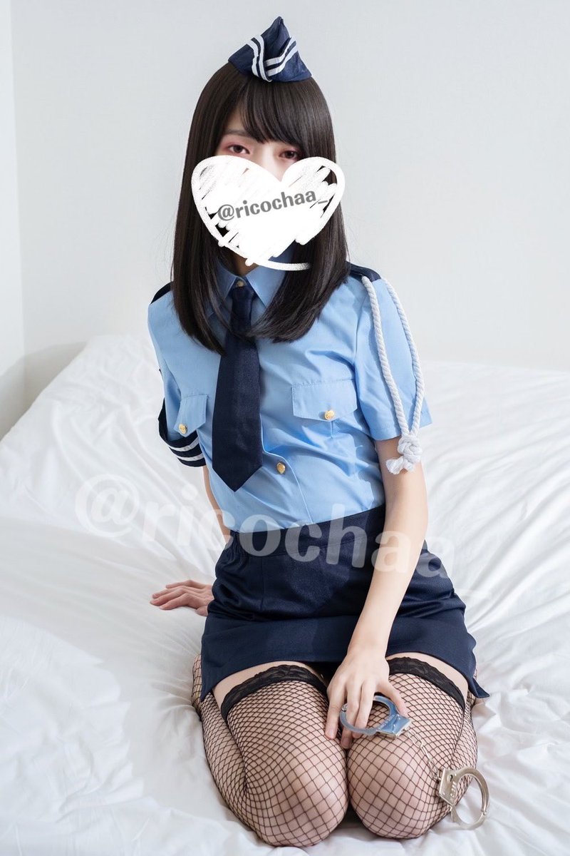 この中触ってみますか？♡
現行犯逮捕となりますが...♡ https://t.co/37lXgnmPtI