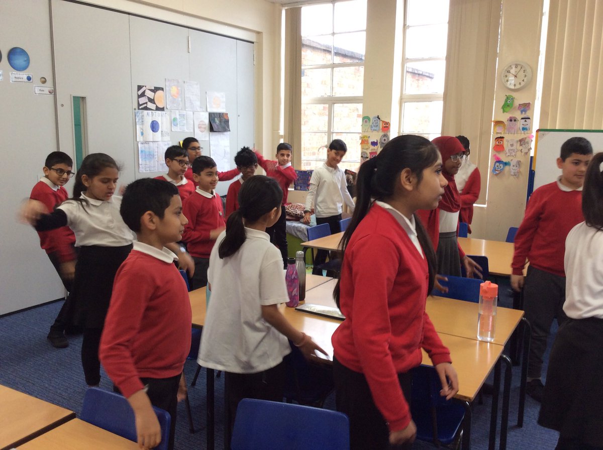 MayflowerPSch's tweet photo. In Year 5 we are excited to start our Snappy Opera journey! #snappyopera https://t.co/f6316WtwWn