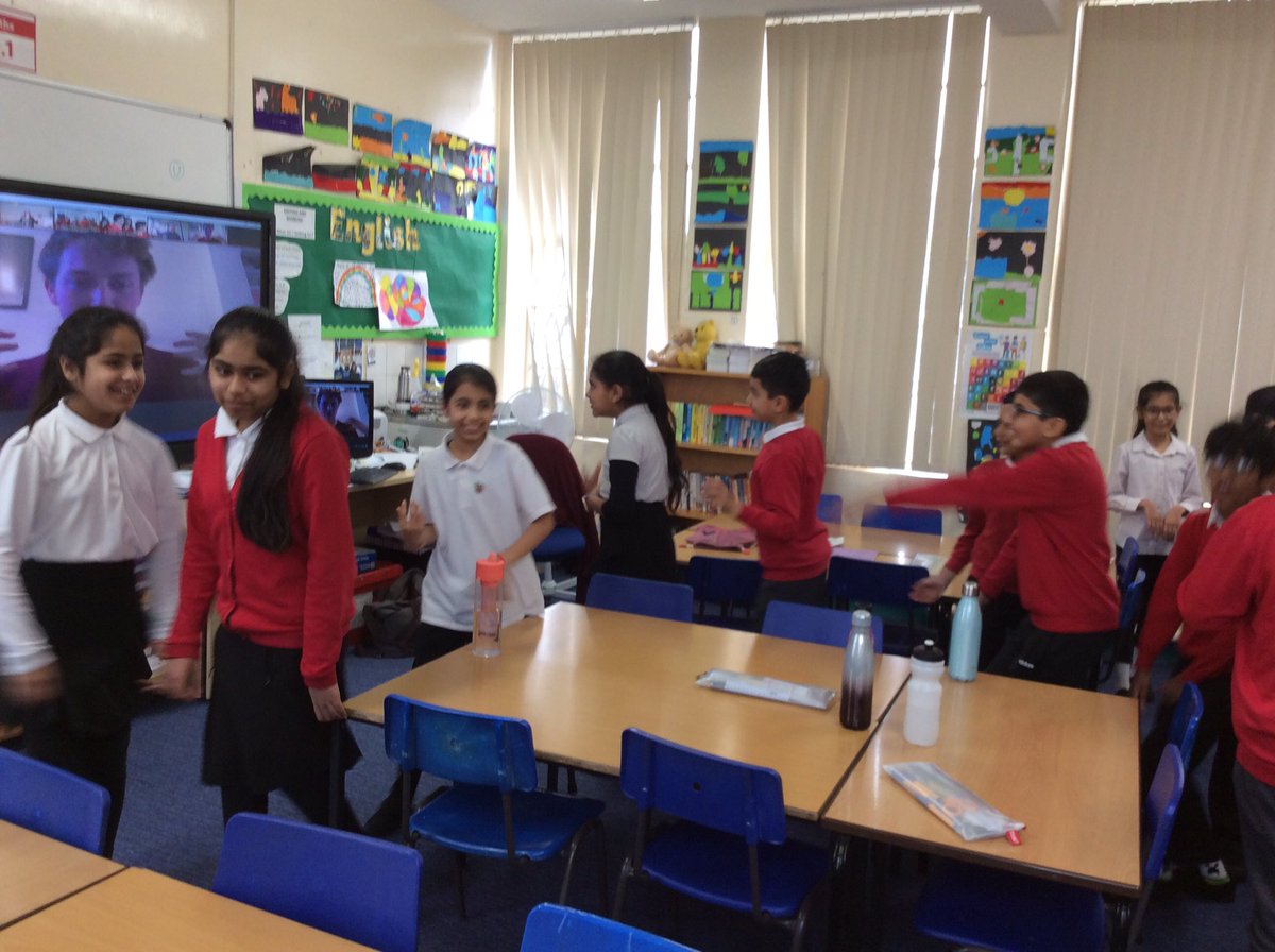 MayflowerPSch's tweet photo. In Year 5 we are excited to start our Snappy Opera journey! #snappyopera https://t.co/f6316WtwWn