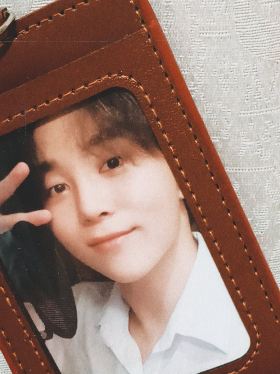 kwansversion's tweet photo. Sobrang impulsive na nito pero everything is worth it <3 thank you so much @caratreatscafe ! This is my first ever cse and sa ult bias ko pa 🤍 

#MyBooCSE
#CaratreatsCafeCSE
#Caratreafied https://t.co/vopiNTsZZR