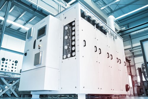 #LAUDA has now completed a #cryogenic #cooling system for use in a pharmaceutical #freeze-drying plant. This enables pharmaceutical substances to be gently frozen at -80 °C.