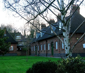 The architect Cecil Molyneux Quilter died #OTD 14th January 1951. Family business of Architects, 32 Lyndhurst Ave &amp; 51 Barcombe Ave. Responsible for design of Littlewood stores &amp; Thrale Almshouses 
#StreathamHistory #StreathamArchitects #Quilter #Furzedown #Streatham