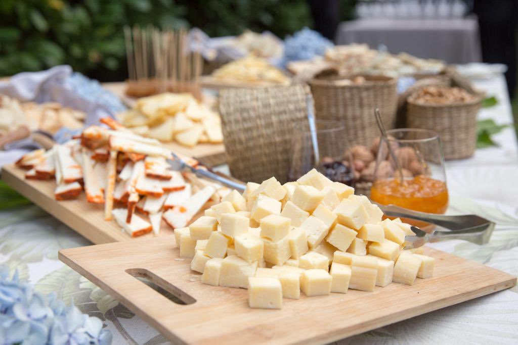 marqueslamoral's tweet photo. 🍢Te apetece sorprender con un #Brunch #catering ?
💚Nosotros nos ocupamos!!!
.
#MarquesdelaMoral #restaurante #eventos #empresas #celebraciones #asturias https://t.co/aFtwahFruX