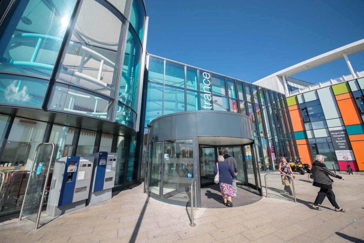 We're looking for a passionate administrator who can support our Capacity and Flow team. If you are a dynamic, enthusiastic individual dedicated to providing excellent service then please come and join our team.
🔗beta.jobs.nhs.uk/candidate/joba…
📢Deadline 19 Jan
💰Band 3 
⏰Full time