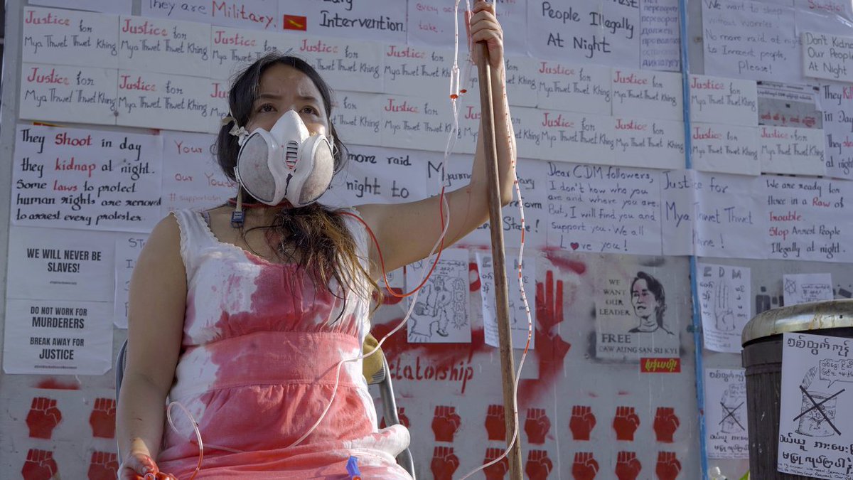 ArtReview_'s tweet photo. Exiled artist Yadanar Win on Myanmar’s bloody coup https://t.co/f9hAfnUvA8 https://t.co/Lq9QBmuuox
