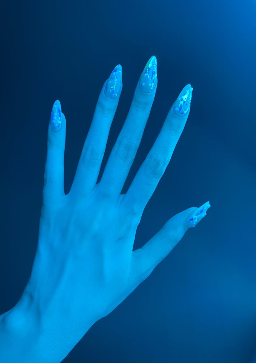 newfaceinnhell's tweet image. Инопланетянин