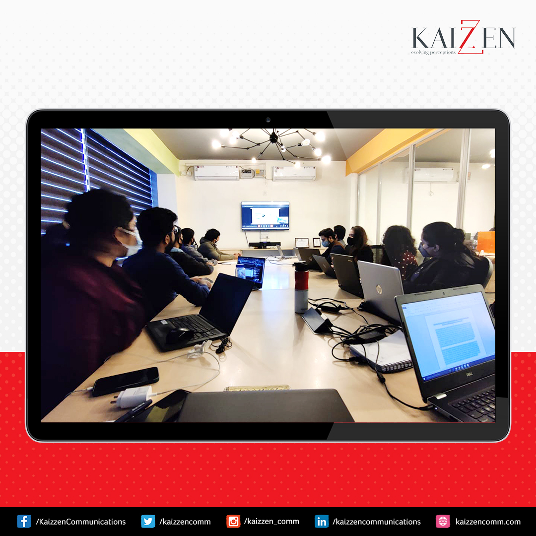 KaizzenComm's tweet photo. We're delighted to have gained wisdom from the trainer Sadaf Tahir on the usage of #LinkedIn. Thank you for sharing valuable insights about the platform.@sadaf_tahir07
@vineetalways
#Kaizzen #TrainingTime #LinkedInSession #HumansofKaizzen #PRagency #Digitalagency #agencylife https://t.co/T4lMFoEDzk