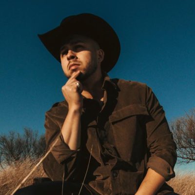 javiergteran's tweet photo. #NewProfilePic https://t.co/AClHBKFVGg